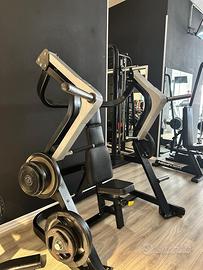 LEVERAGE CHEST PRESS