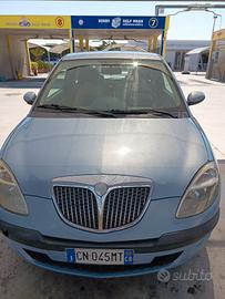 LANCIA Y 1.2 NEOPATENTATI  TRATTABILE 