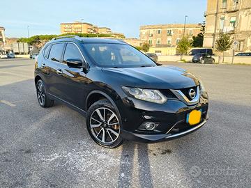 Nissan xtrial tekna+ full tagliandi certificati 