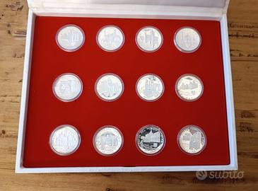 Serie 12 medaglie argento Italia 90