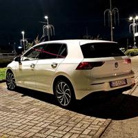 Volkswagen Golf 8 (25.000km)