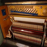Pianoforte Barock DX800 Verticale