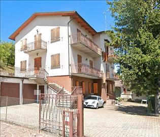 Estate a Tizzano Val Parma
