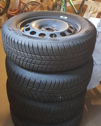 Set ruote invernali r16 205/60 seat Arona