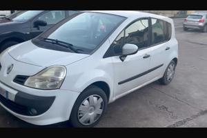 Renault Modus D. “ Neopatentati”