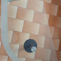 Tavolino in cristallo temprato