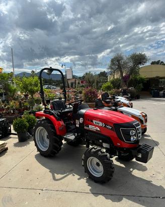 TRATTORE FIELDTRAC 930 VST COSMO 30 CV