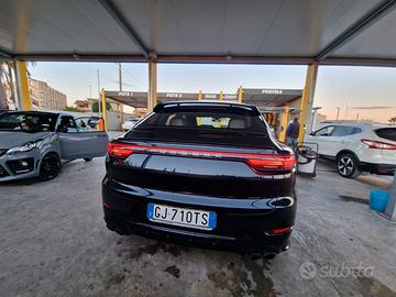 porsche cayenne 2022