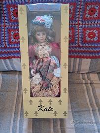 bambola in porcellana "Victorian Dolls'