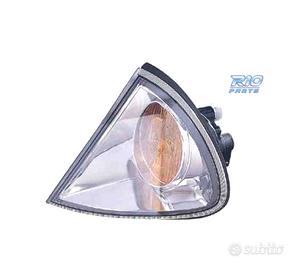 FRECCE ANTERIORI TOYOTA AVENSIS 00-03