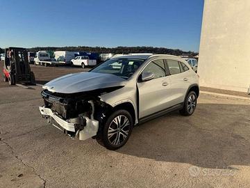 Mercedes-Benz GLA 250 e phev Advanced auto - ...