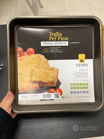 Taglia da forno misura 35x35X4,5 cm vedoa nuovo