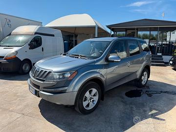 Mahindra XUV500 2.2 16V AWD W8