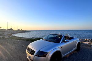 Audi TT Roadster 1.8 Turbo- capote nuova –perfetta