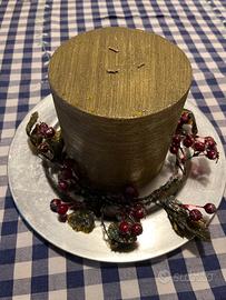 Centrotavola con candela dorata