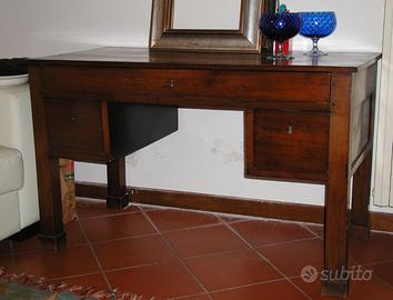 scrittoio stile direttorio