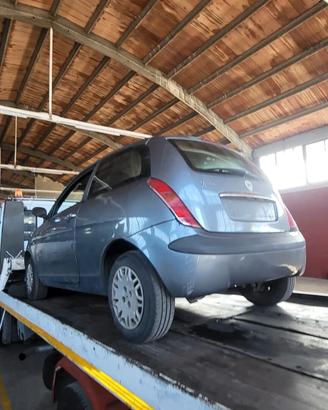 LANCIA Y RICAMBI USATI GARANTITI