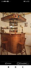 Bar a d'angolo in legno di noce