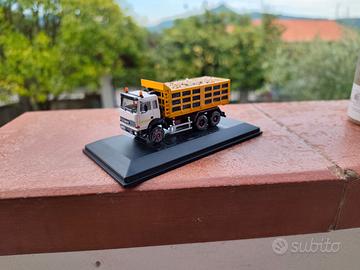 Modellino Camion
