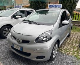 Toyota Aygo 1.0 12V VVT-i 5P Connect NEOPATENTATI