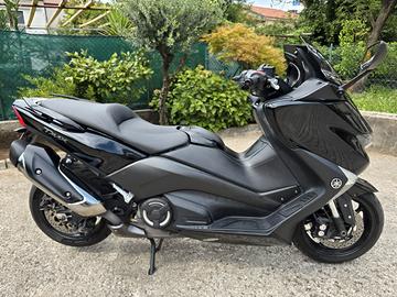 Yamaha Tmax 530