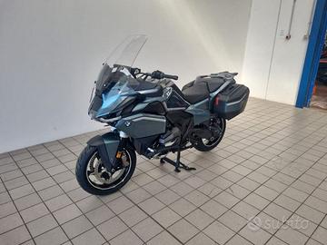 BMW Motorrad R 1300 R R 1300 RT