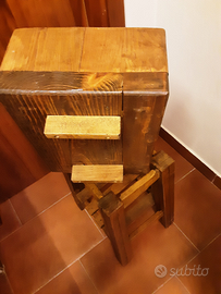 Batticarne in legno con cavalletto artigianale
