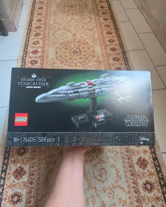 LEGO Star Wars 75405 Home One Starcruiser