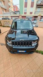 jeep Renegade 1000 benzina 120cv