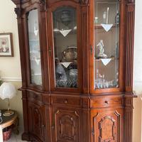 Credenza in noce