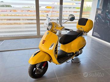 Vespa GTS 300 SUPER SPORT Sede Alessandria