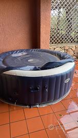 Jacuzzi gonfiabile Intex