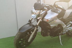 Suzuki gsr 600 2006