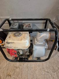 pompa a benzina  per acqua