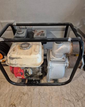 pompa a benzina  per acqua