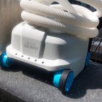 pulitore piscina