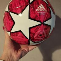 pallone Adidas 