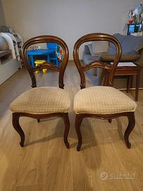 due coppie di sedie dell'800