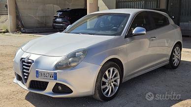 Alfa Romeo Giulietta 2.0 JTDm-2 Distinctive