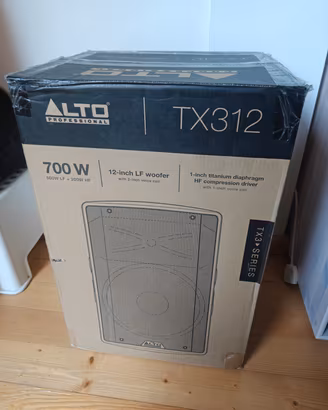 Cassa attiva Alto TX312 700W