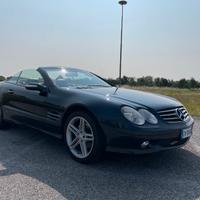 Mercedes-Benz SL 350 (R230) iscritta ASI