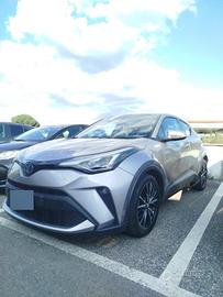 Toyota CH-R 1.8 LOUNGE