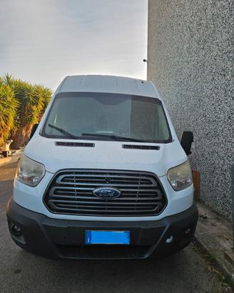 Ford Transit passo lungo anno 2015