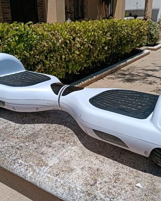 Hoverboard scooter elettrico 