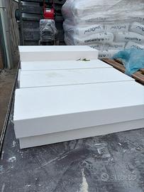 Coprimuro in cemento bianco