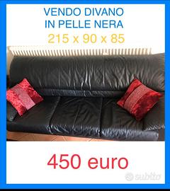 DIVANO IN PELLE
