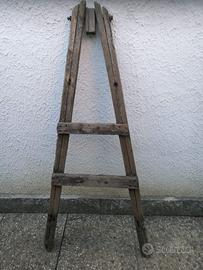 Scala in legno da arredo