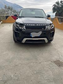 Range Rover evoque dynamic