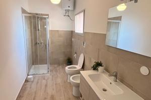 Ampio appartamento a torre dell'orso