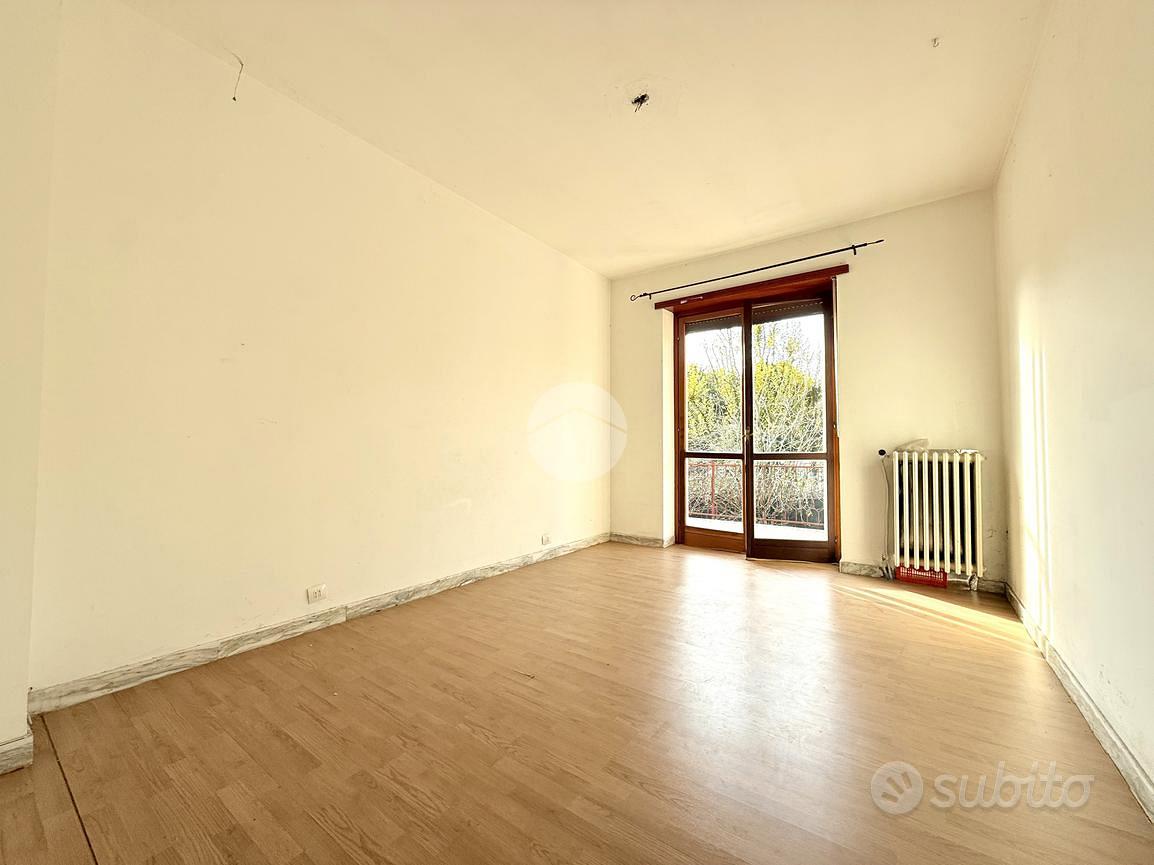 3 LOCALI A NICHELINO - Vista 6